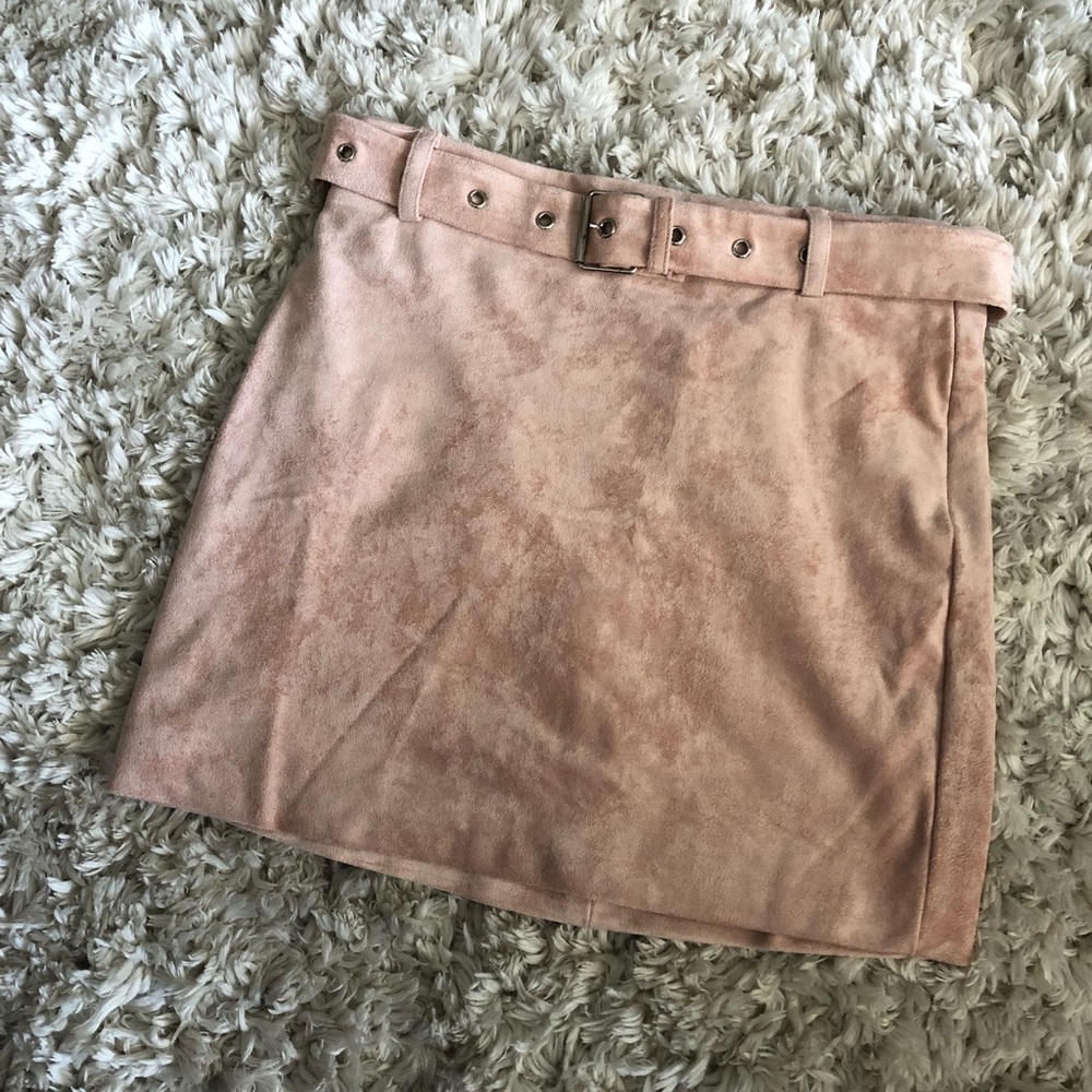 Forever 21 Pink Faux Suede Mini Skirt NWT